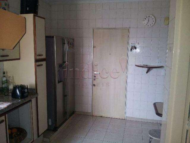 Apartamento no Bairro Jardim Paulistano, 4 quartos, 2 suítes, 2 vagas, Edifício San Matheus