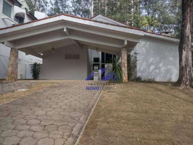 Casa com 3 dormitórios para alugar, 335 m² por R$ 16.950/mês - Alphaville 01 - Barueri/SP