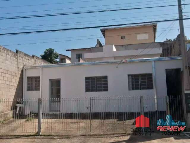 Casa à venda Jd. Três Irmãos em Vinhedo