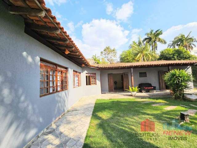 Chácara à venda no Bairro Cachoeira em Vinhedo/SP