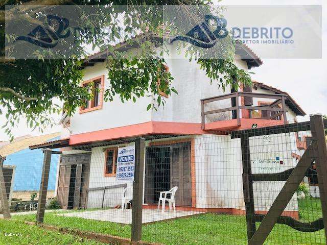 Casa / Sobrado para Venda em Tramandaí, Centro, 2 dormitórios, 2 banheiros, 1 vaga