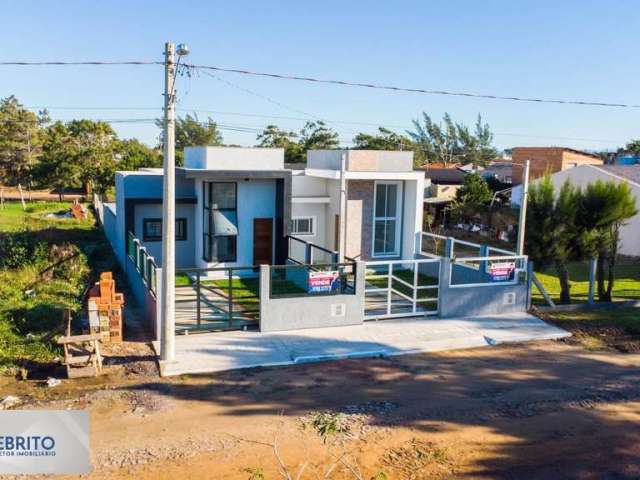 Casa para Venda em Tramandaí, Nova Tramandaí, 2 dormitórios, 1 suíte, 1 banheiro, 1 vaga