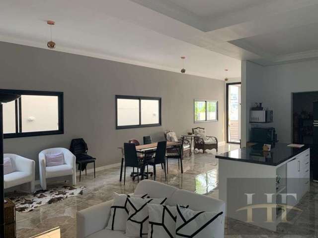 Casa com 3 dormitórios à venda, 290 m² por R$ 1.805.000 - Suru - Santana de Parnaíba/SP