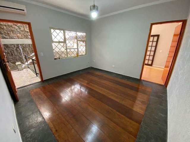 Casa para Venda em Barueri - 240m2 - 3 dormitórios - R$ 800.000,00