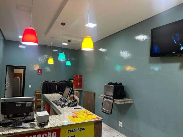 Oportunidade!!! pizzaria a venda em araras, toda equipada, com acabamento de primeira, já em funcionamento a 6 anos!!!