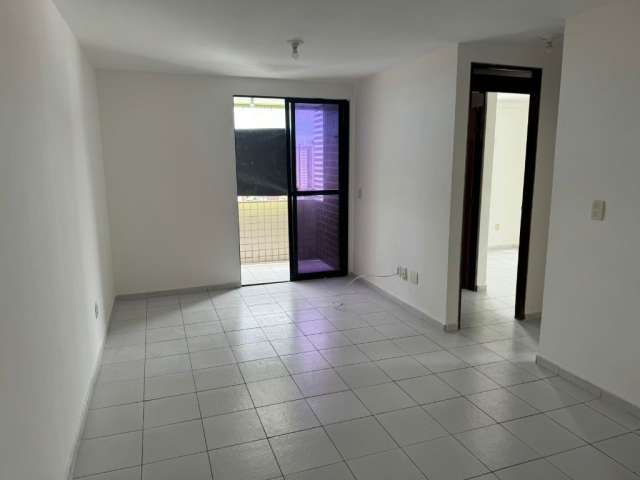 ALUGA-SE excelente apartamento em ,Manaira, 65m2 com 2qtos, Joao Pessoa/PB.