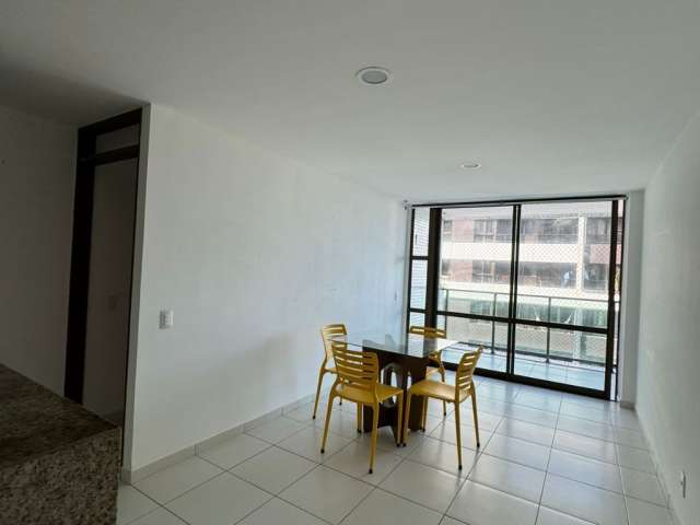 ALUGA-SE excelente apartamento medindo 60m2 com 2qtos no bairro de Tambaú, João Pessoa-PB.