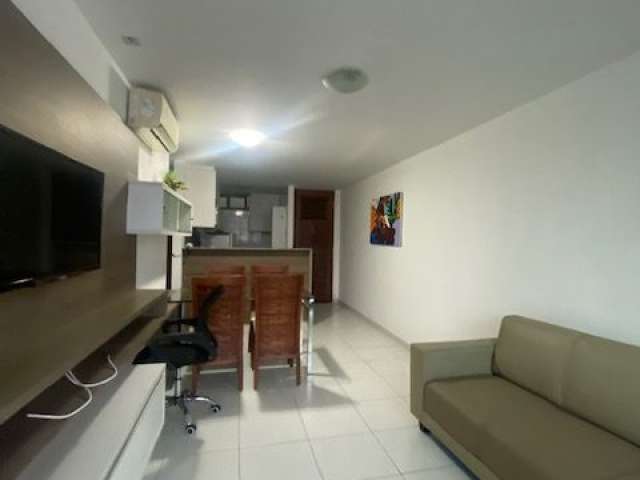 ALUGA-SE excelente apartamento mobiliado, 60m2 no bairro de Tambaú, João Pessoa-PB.