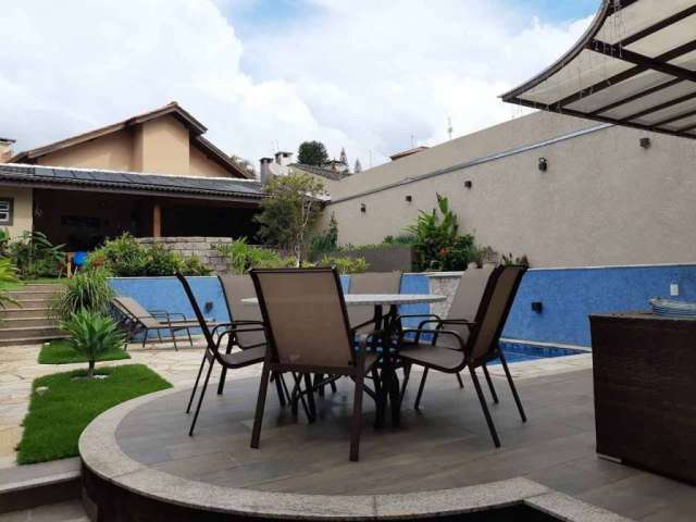 Casa com 4 dormitórios à venda, 297 m² por R$ 1.550.000,00 - Vila Thais - Atibaia/SP