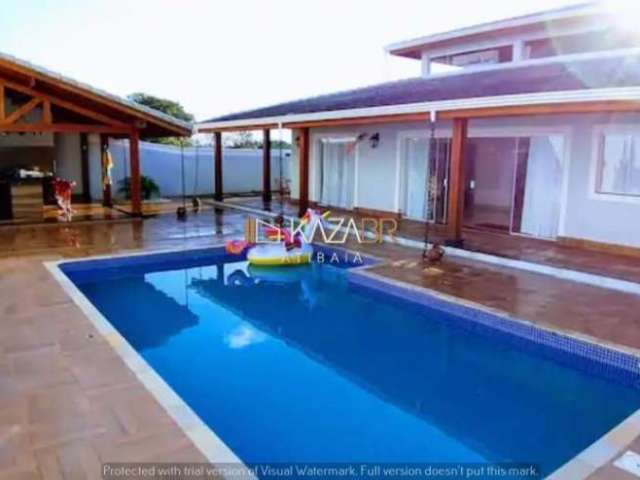 Casa Porto Atibaia - 3 suítes sendo 1 com closet - Vaga para 10 carros - Piscina, churrasqueira - R$2.950.000,00