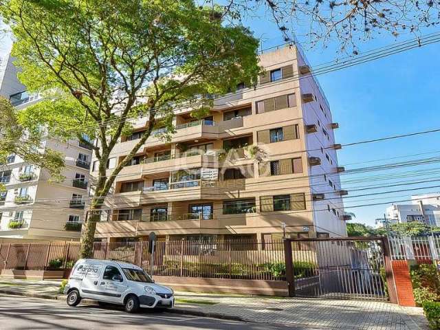 Apartamento no Bigorrilho com 3 dormitórios - J8