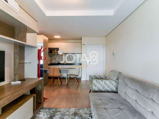 Apartamento mobiliado no Lifespace Curitiba - J8