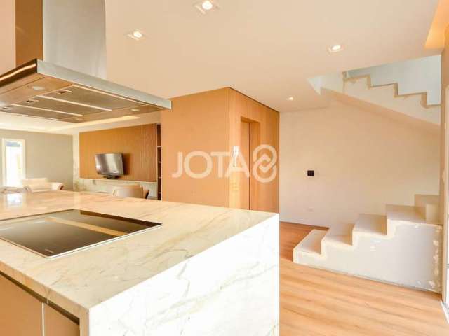 Casa estilo TownHouse no Ecoville! - J8