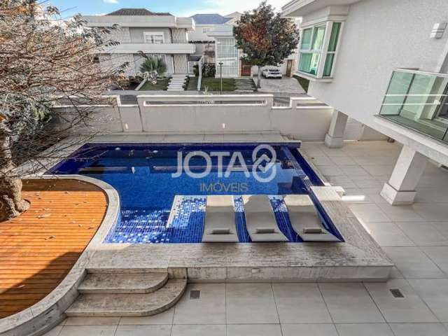 Casa 5 suítes no Residencial Jd América - J8