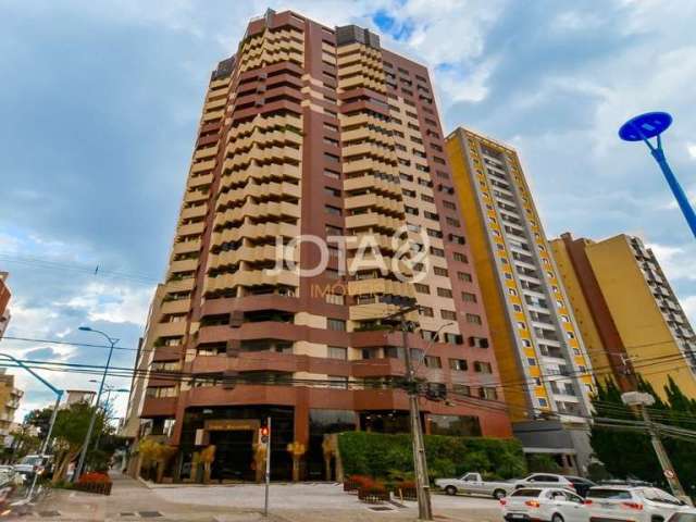 Apartamento no batel com 4 dormitórios - J8