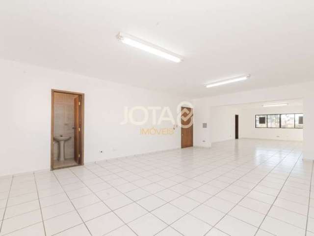 Sala Comercial Em Excelente Localização - J8