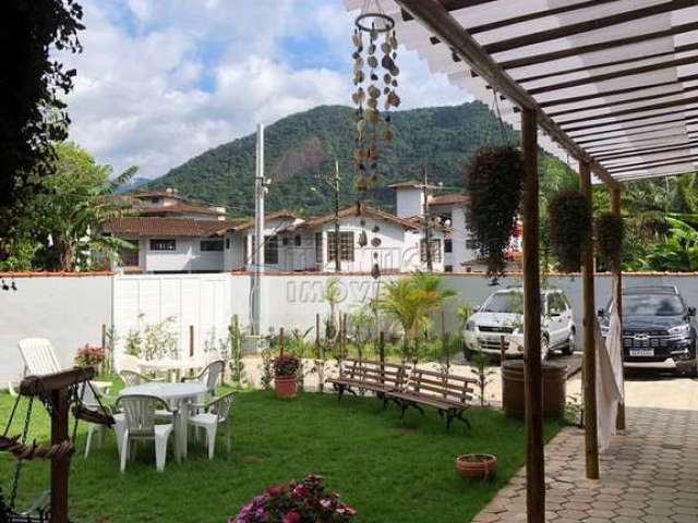 Casa com 12 dorms, Saco da Ribeira, Ubatuba - R$ 3 mi, Cod: 4158