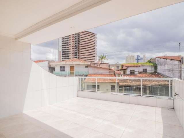 CASA NA ALCINDO CACELA - 4/4 Sendo 3 Suites, 2 Vagas, Excelente localização!