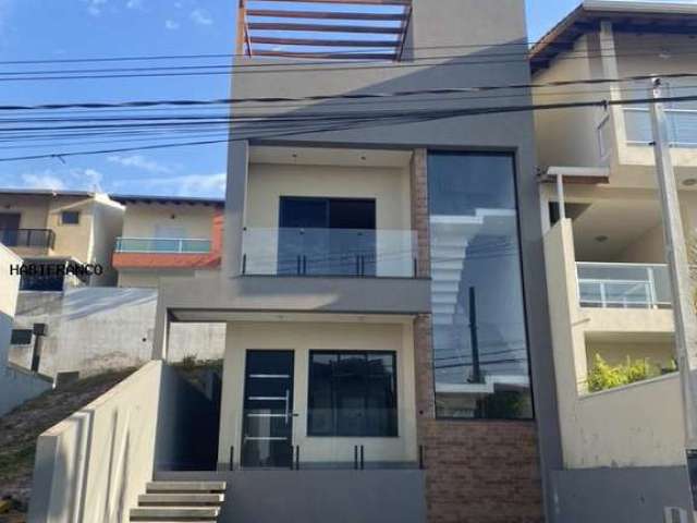 Sobrado para Venda em Franco da Rocha, RESIDENCIAL VILLA VERDE I, 3 dormitórios, 3 suítes, 5 banheiros, 2 vagas