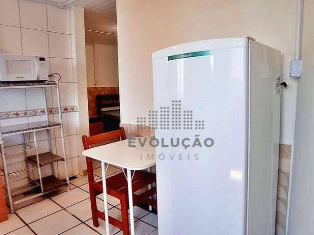 Apartamento com 1 dormitório para alugar, 30 m² por R$ 1.210,01/mês - Barreiros - São José/SC