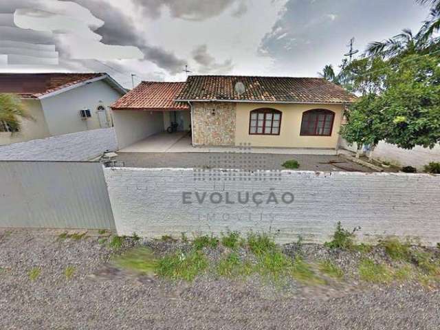 CASA 3 Quartos, 9 Vagas - Guarda do Cubatão - Santa Catarina