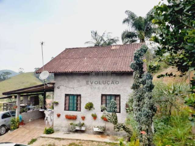 Sítio com Casa de 2 Dorms à venda -Fazenda de Dentro - Biguaçu/SC