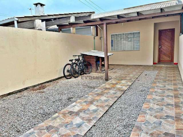 Casa com 2 dormitórios à venda, 60 m² por R$ 350.000,00 - Forquilhas - São José/SC