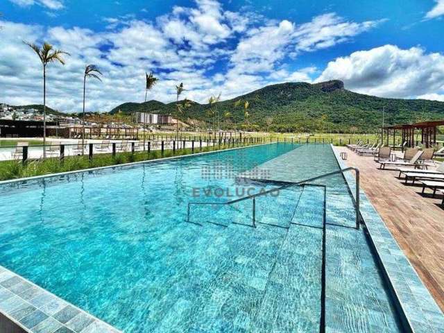 CASA 3 Quartos, 1 Suíte, 2 Vagas - Pedra Branca - Santa Catarina