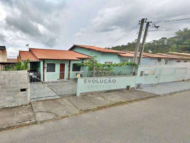 CASA 3 Quartos, 2 Vagas, Gourmet - São Sebastião - Santa Catarina