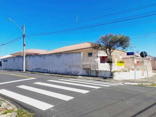 Casa com 3 dormitórios à venda, 203 m² por R$ 900.000,00 - Barreiros - São José/SC