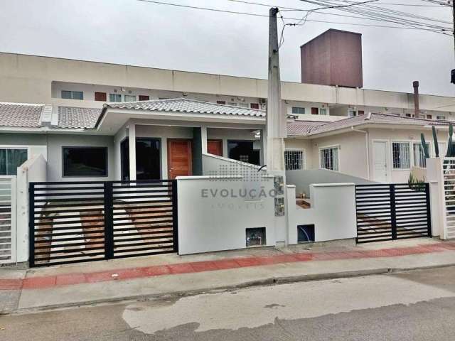 CASA 2 Quartos, 2 Vagas, Escritura - Bela Vista