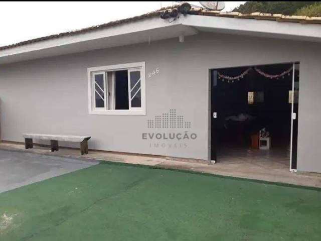 Casa com 3 dormitórios à venda, 142 m² por R$ 510.000,00 - Fundos - Biguaçu/SC