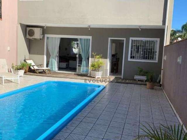 Casa com 3 dormitórios à venda, 180 m² por R$ 2.300.000,00 - Coqueiros - Florianópolis/SC