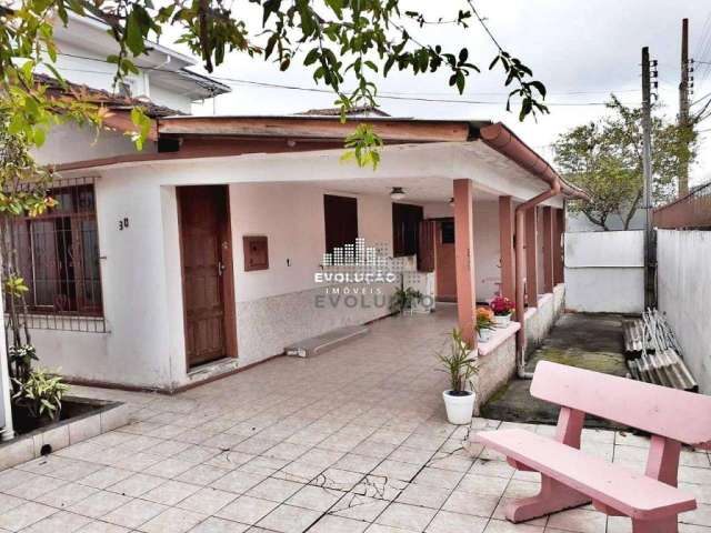 Casa com 3 dormitórios à venda, 152 m² por R$ 700.000,00 - Praia Comprida - São José/SC