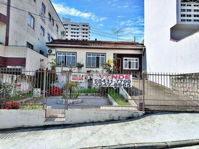 Casa 2 Dormitórios, 1 Vaga - Barreiros, São José