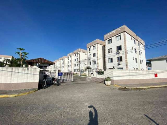 Apartamento com 2 dormitórios para alugar, 55 m² por R$ 2.086,69/mês - Sertão do Maruim - São José/SC