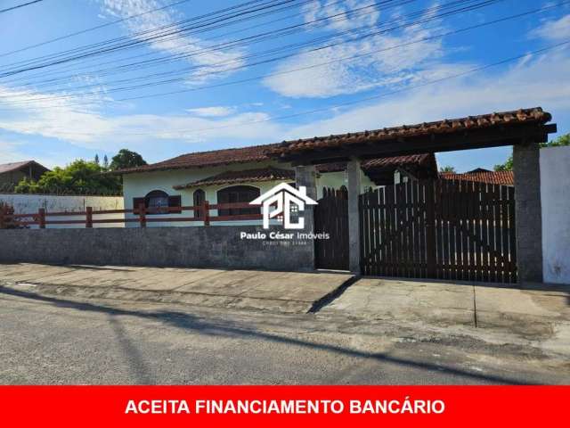 Imperdível oportunidade: Casa à venda em Araruama-RJ, na Pontinha, com 3 quartos, 1 suíte, 1 sala, 2 banheiros, 2 vagas de garagem e 149,45m²!