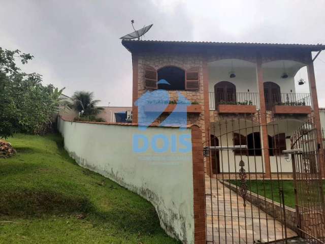 Excelente casa, com 4 quartos, sendo 1 suíte,  à venda no bairro  Jardim Belvedere, em Volta Redond