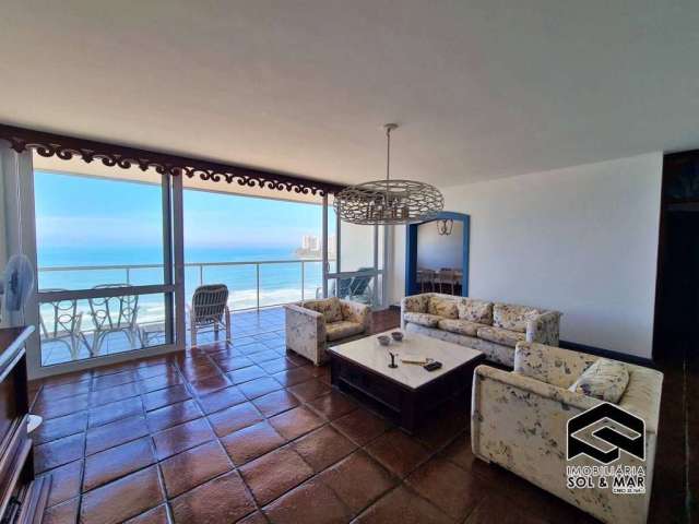 Apartamento de frente ao mar, pé na areia!