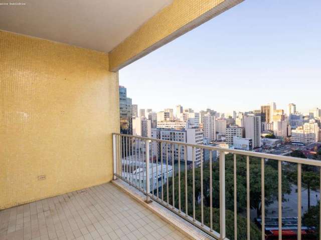 Apartamento para Venda em Curitiba, Centro, 3 dormitórios, 1 suíte, 2 banheiros, 1 vaga