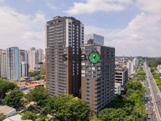 Apartamento com 158 metros, 4 Dormitórios, 2 Vagas