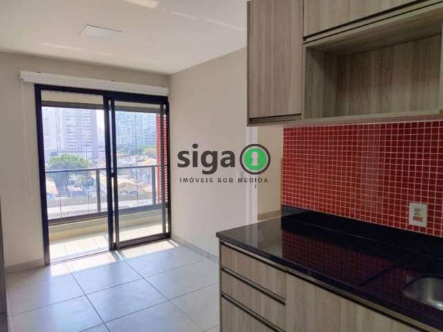 LOCAÇÃO em Campo Belo de Apartamento STUDIO semi mobiliado com 1 Vaga