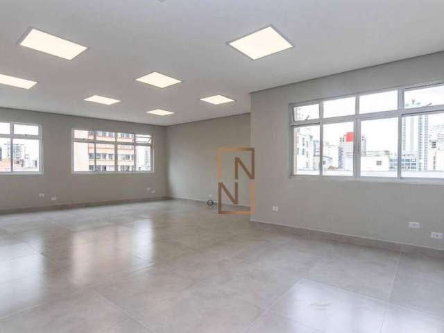 Sala Comercial Reformada em Frente a Praça Zacarias!