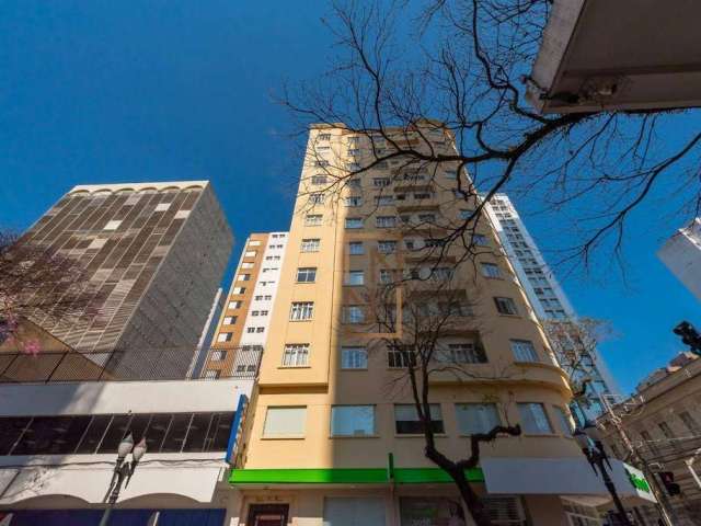 Apartamento com 2 dormitórios, Semi Mobiliado no Centro!