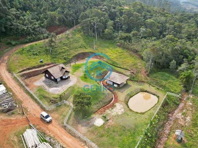 Chácara em Meio a Natureza com Lagoa e Terreno de 3.000m² à venda em Tijucas/SC