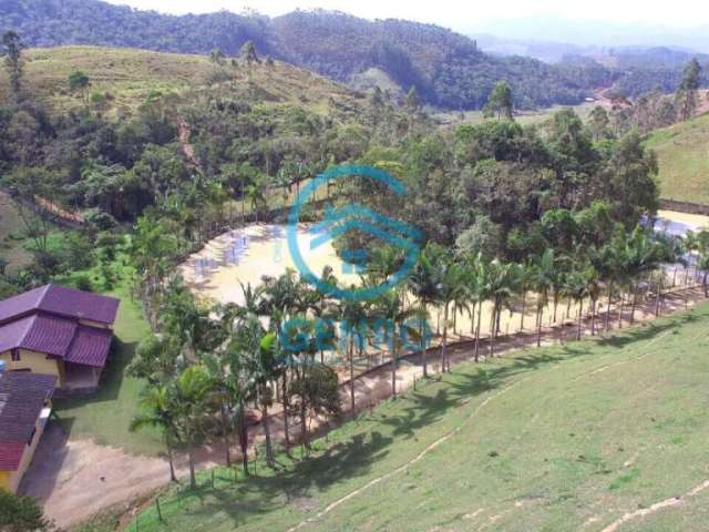 Sítio com Cachoeira e Terreno de 120.000m² ( 12 HECTARES ) à venda em Canelinha/SC