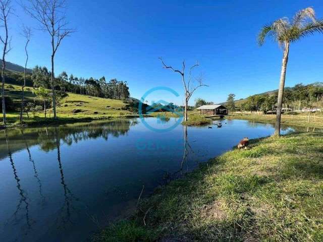 Sítio com Cachoeira, Riacho e Terreno de 150.000m² ( 15 HECTARES ) à venda em Tijucas/SC