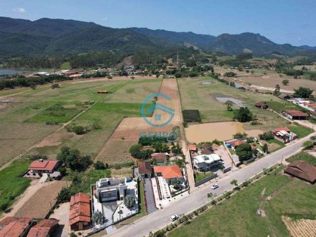 Sítio Próximo a Cidade e Terreno de 26.000m² (2.6 HECTARES) à venda em Canelinha/SC