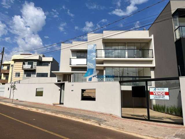 Sobrado à venda com 3 quartos no Jardim Universitário: 202 m², Vista para o Lago, Londrina