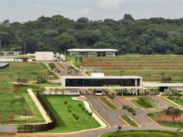 Terreno em Condomínio Plateu D´or, 727,24 m², Quitado,  em Parque Cidade, Goiânia/GO